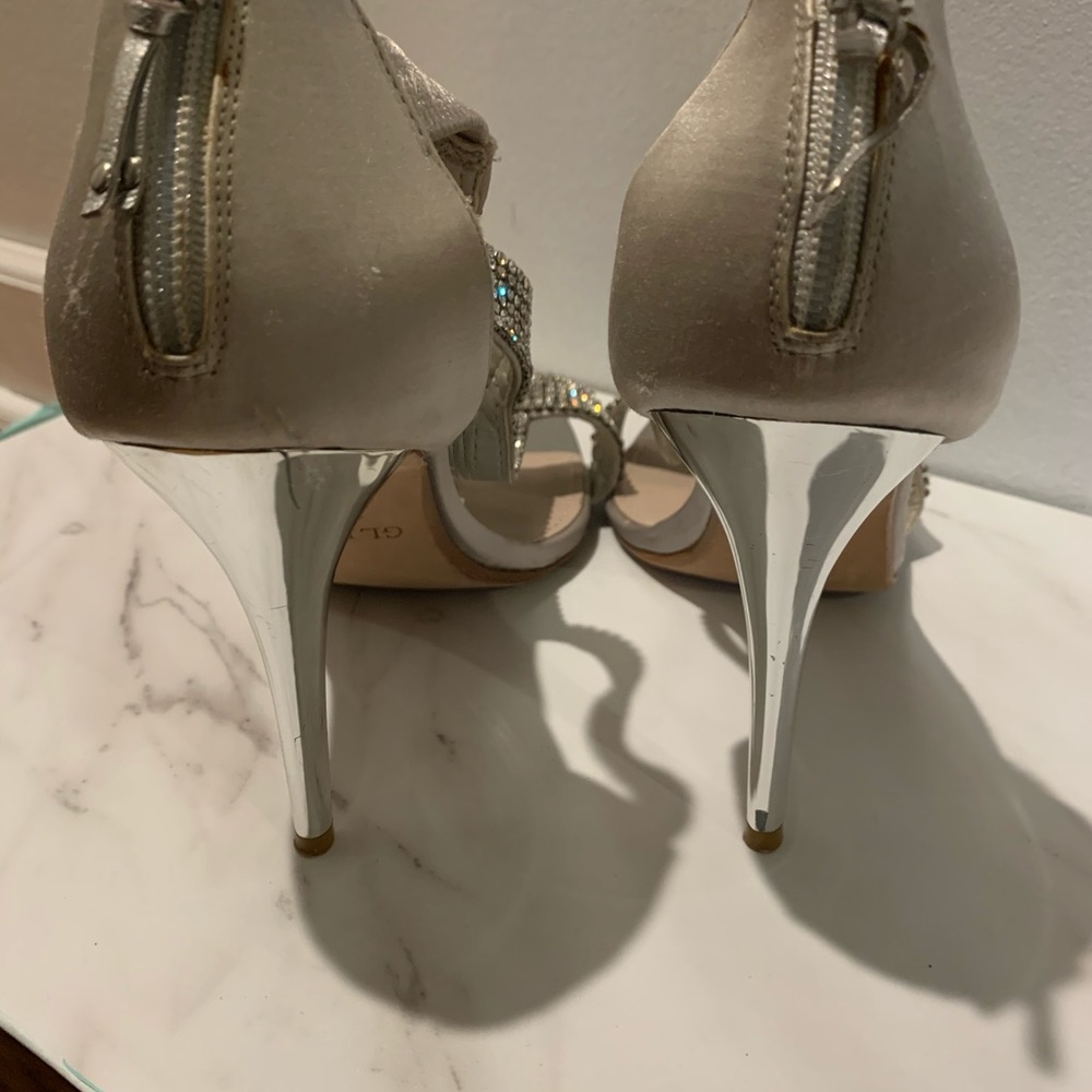 Shoes - Picture 3 of 3